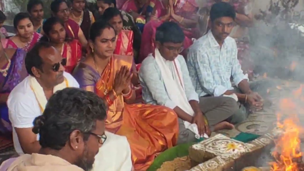 అమ్మవారి చండీహోమం చూసేద్దాం వచ్చేయండిమరి... 