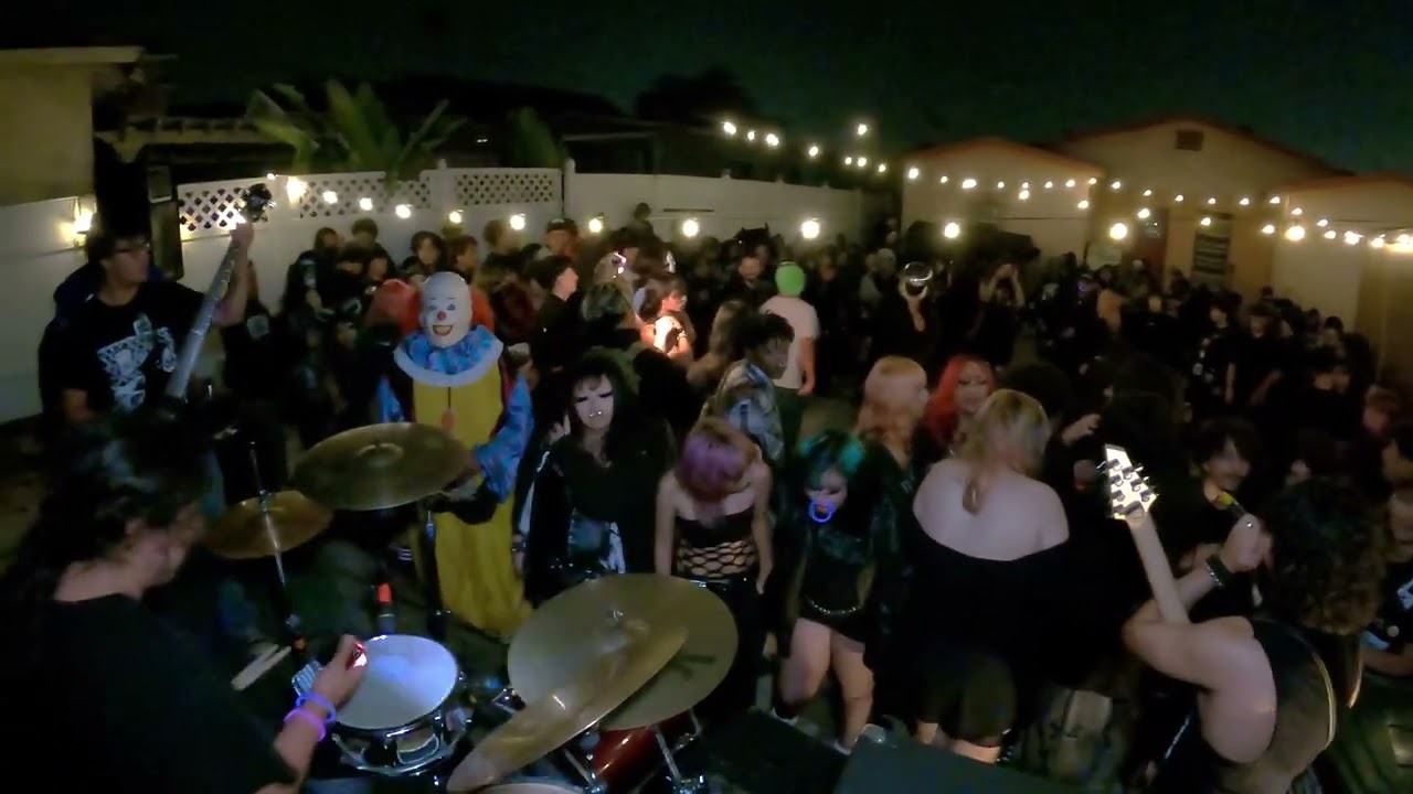 MxMxM LIVE IN EAST L.A.