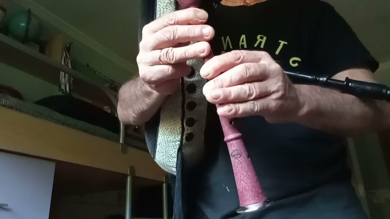 NA SOMBRA DOS DESEXOS. ESTE PUNTEIRO PIDE UNHA GAITA A BEROS.