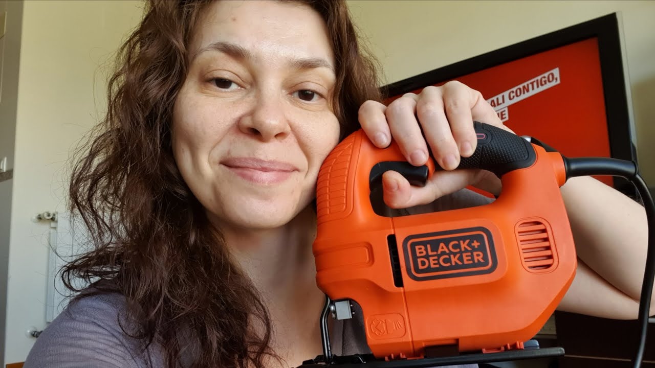 I tried my brand new BLACK+DECKER KS501 Saw | All fingers and toes are still in place | No box alive