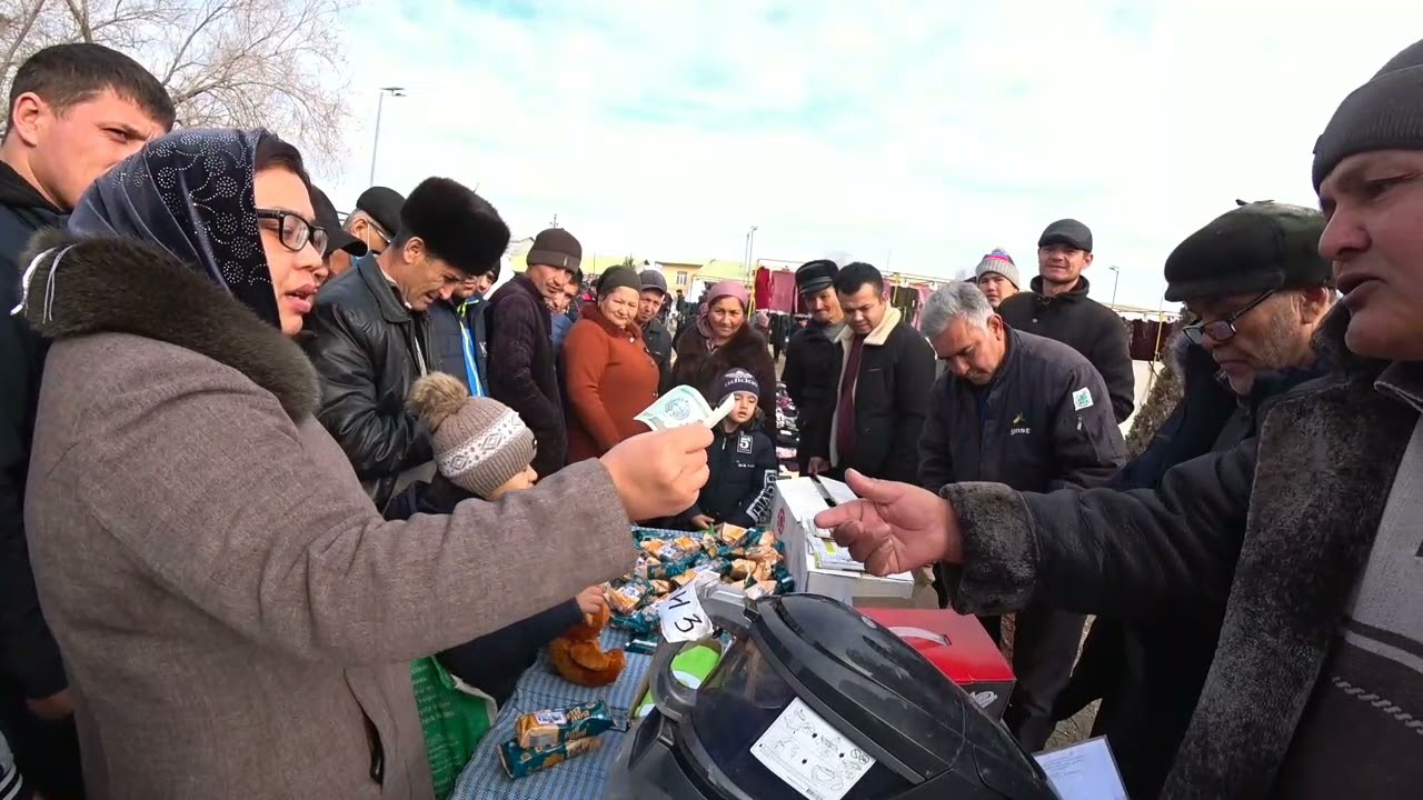 SHOVOT BOZORIDA NIMA ISHLAR QILAYABDILAR BU QANDAY O'YIN BO'LDI KO'RING VA FIKRINGGIZNI QOLDIRING