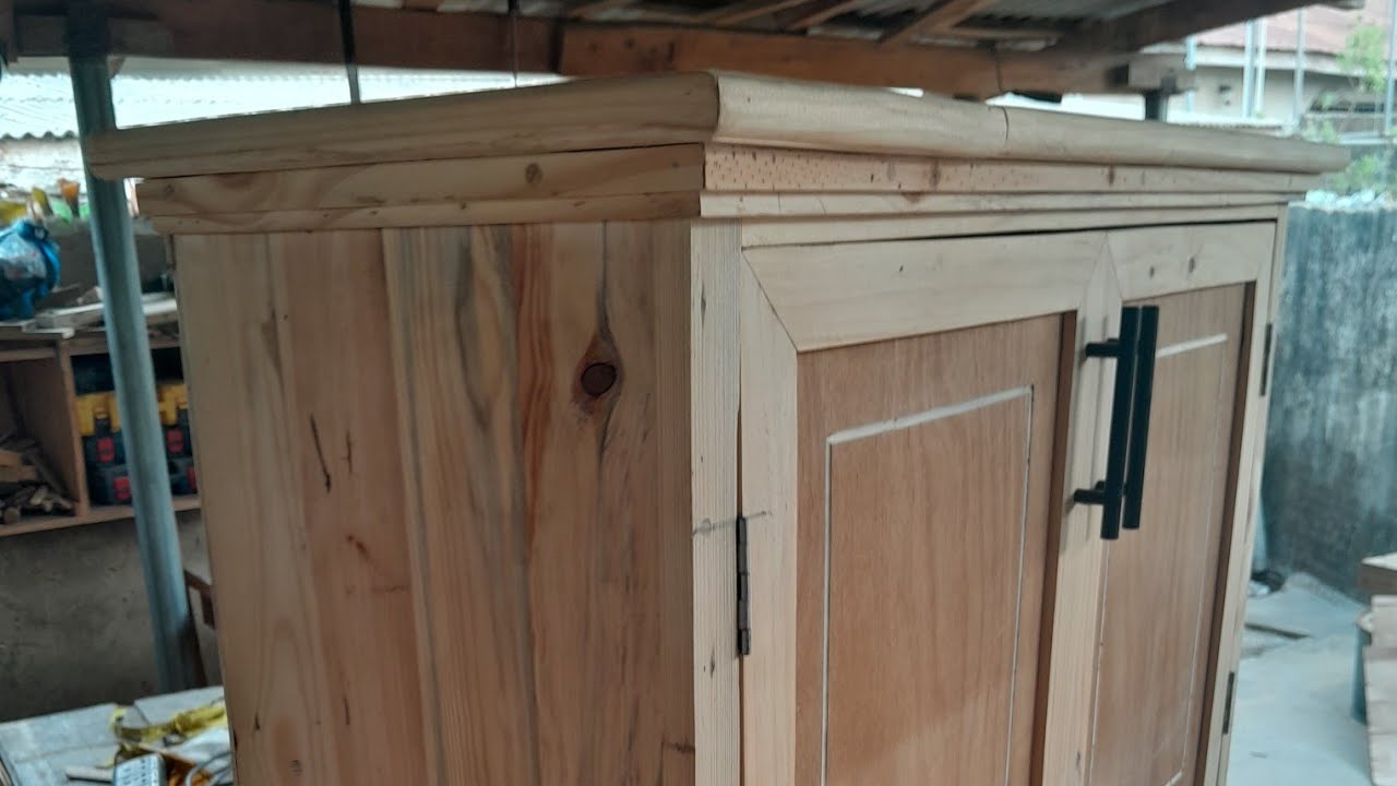 Cabinet made from pallet wood @ Tpaclassic 