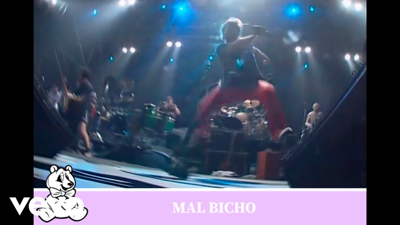 Los Fabulosos Cadillacs - Mal Bicho (En Vivo)