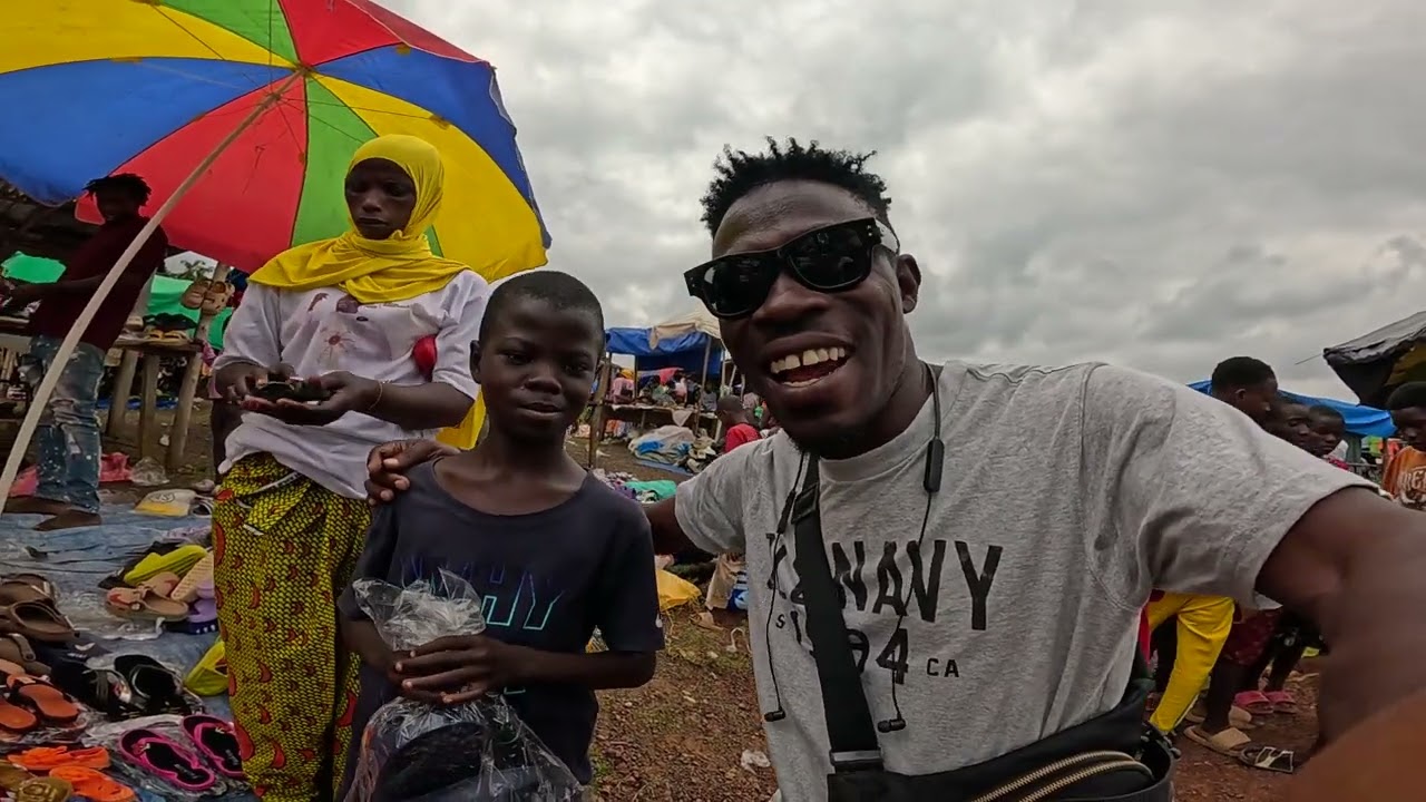 Helping Barefoot Village Children – This Will Touch Your Heart 💔❤️