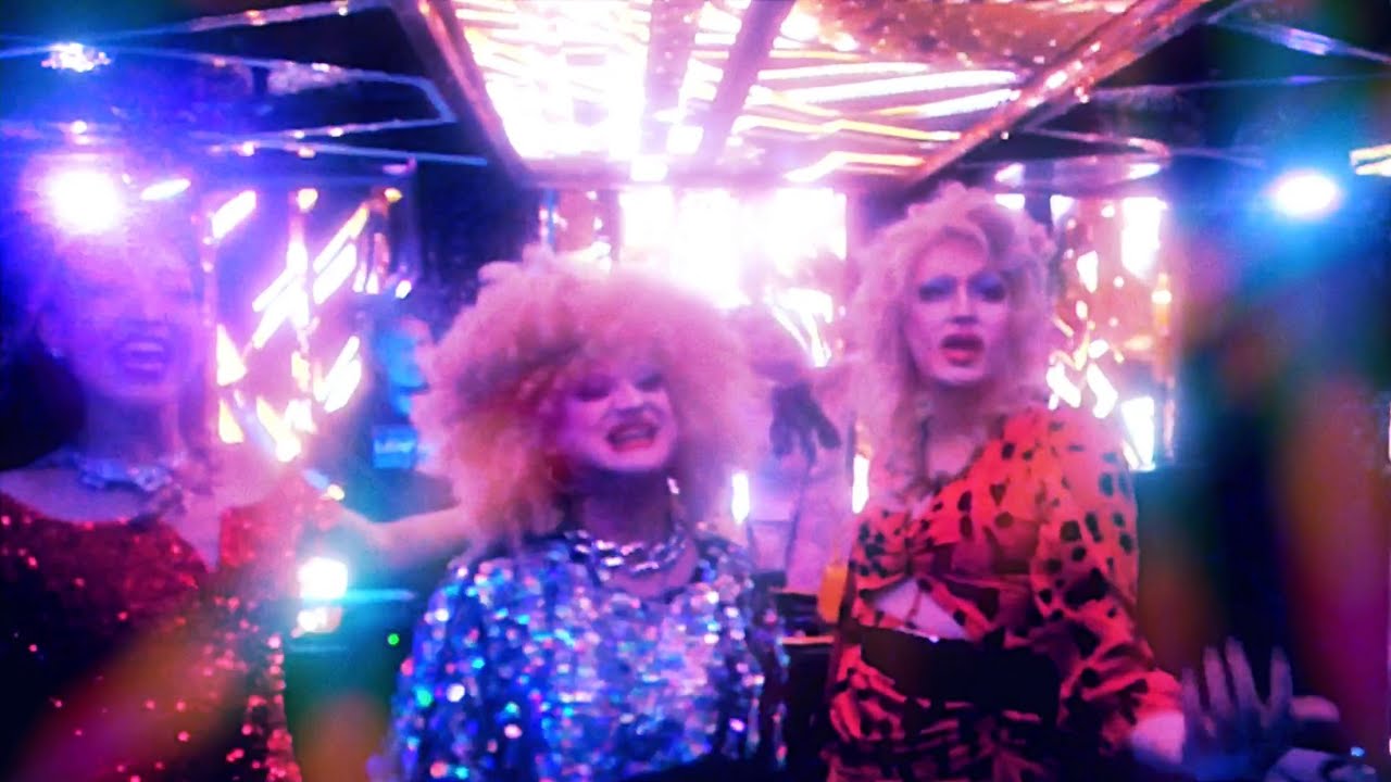 Metro Nagoya Queens do Dancing Queen