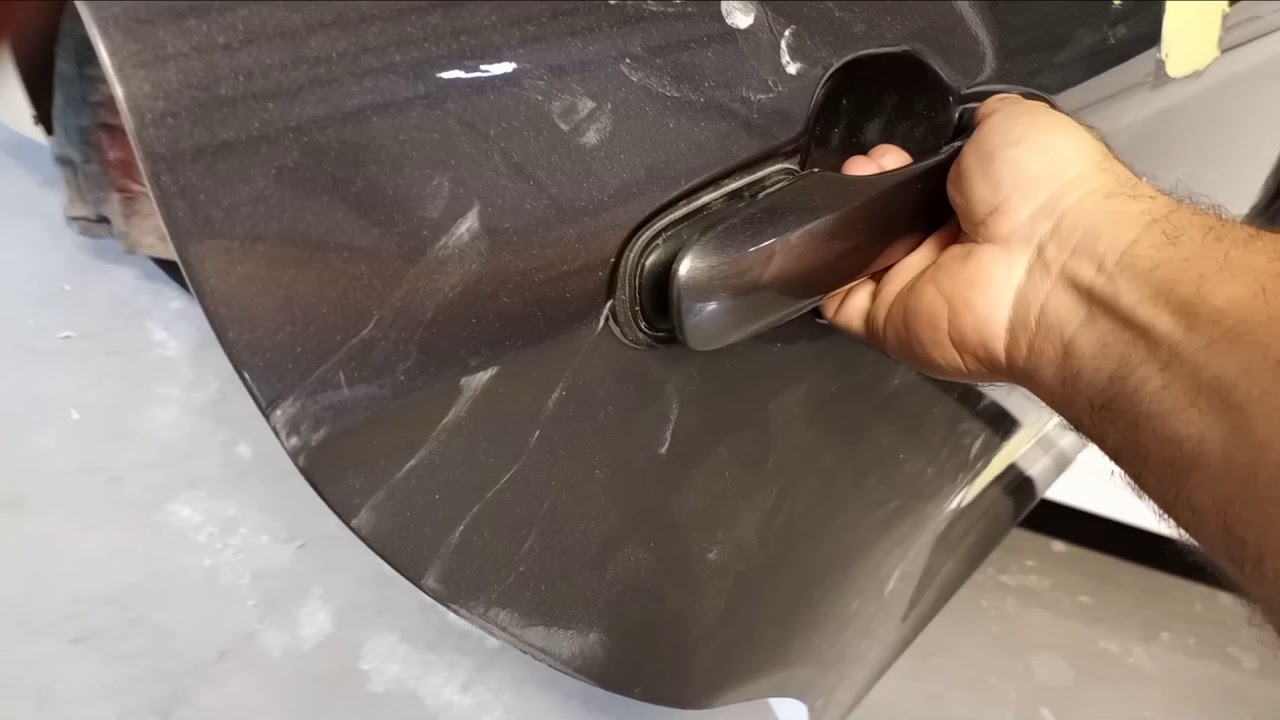 2019 Toyota camry handle removing