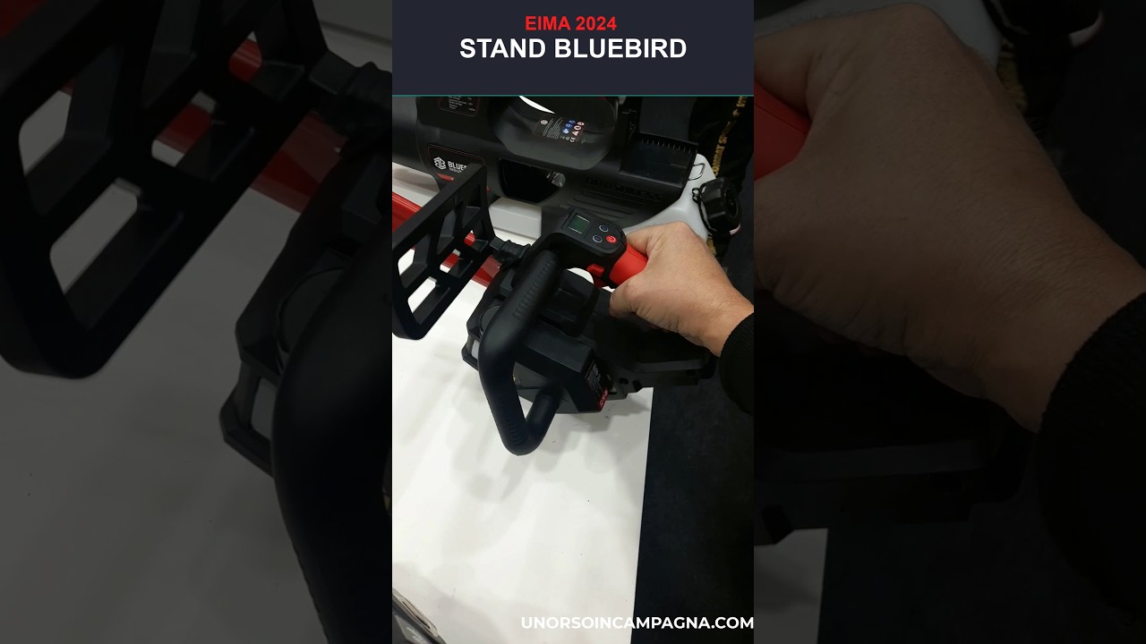 EIMA 2024. Novità dallo stand BLUEBIRD! #shorts #eima #perte #giardinaggio #garden #potatura