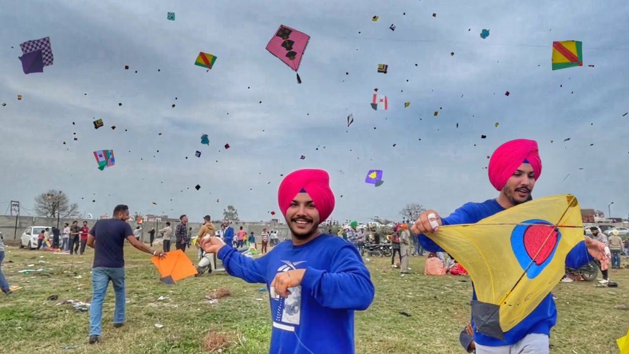 Flying Kites At Vallah MELA 😱 *PATANGBAAZI IN GROUND*