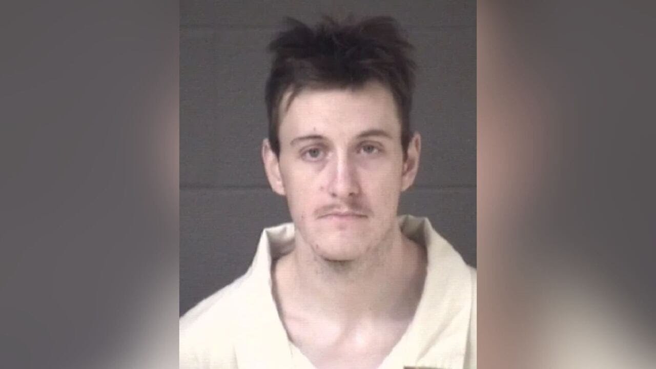 Man pleads guilty to trafficking drugs, having weapon of mass destruction in WNC