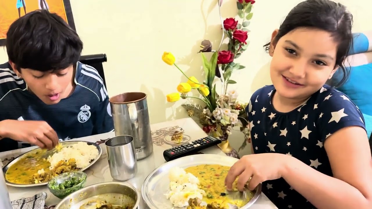 Misthi ne pahle baar gujiya banayi 🥟