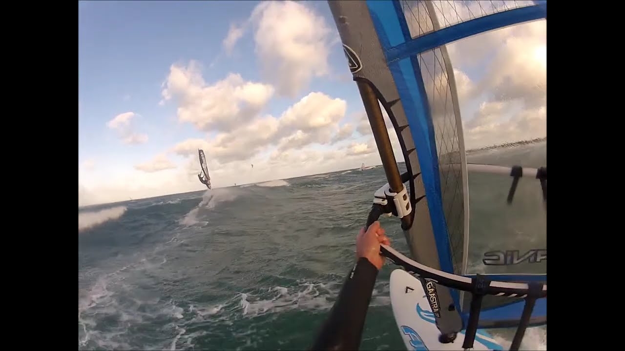 URVILLE NACQUEVILLE, WINDSURF