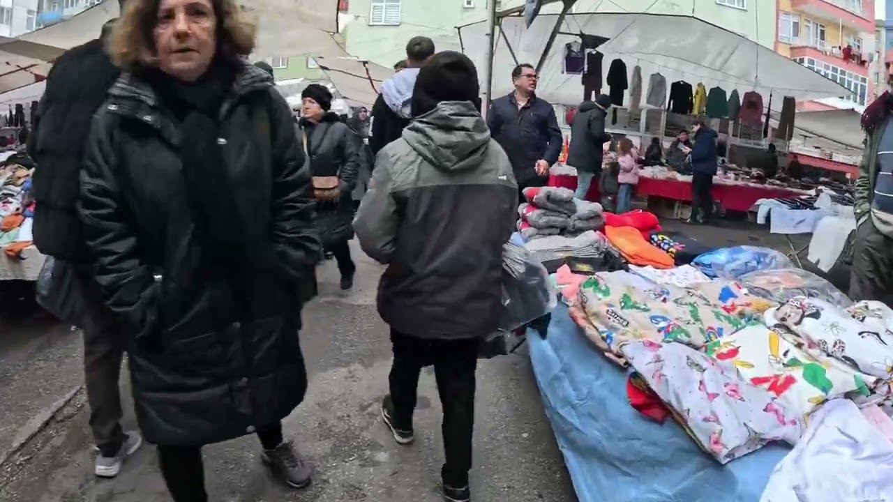 جولتي في سوق الاحد سوق الباله في سامسون تركيا