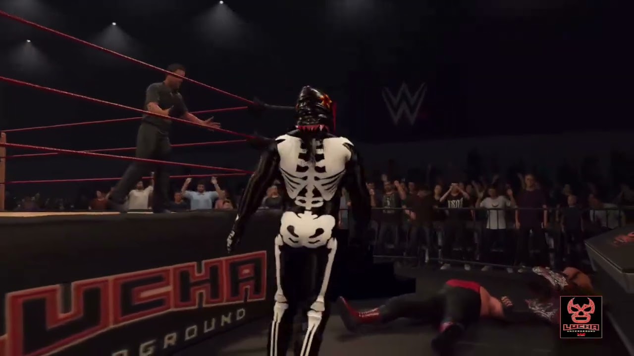 LUCHA UNDERGROUND 1 | LA PARKA VS VADER....???? OKAY!