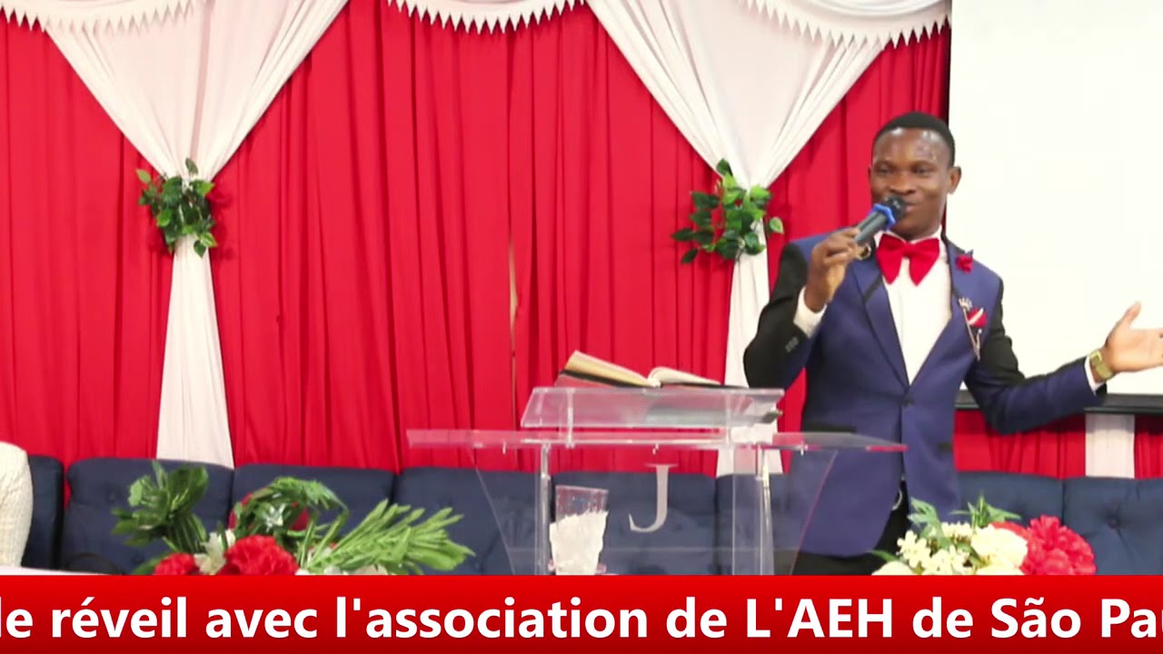 Moment d'adoration à Dieu avec L'association de L'AEH | Église Bethel des Haïtiens de São Paulo