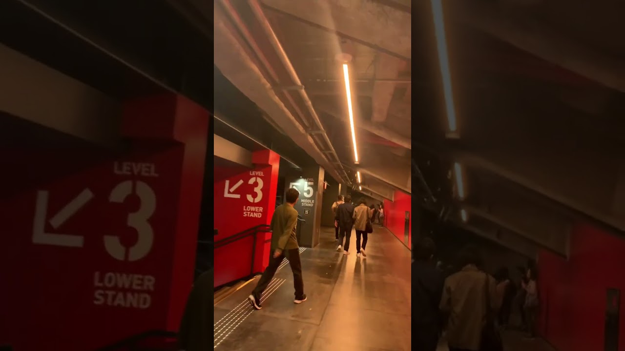 Kアリーナ横浜のlevel7までのアプローチ