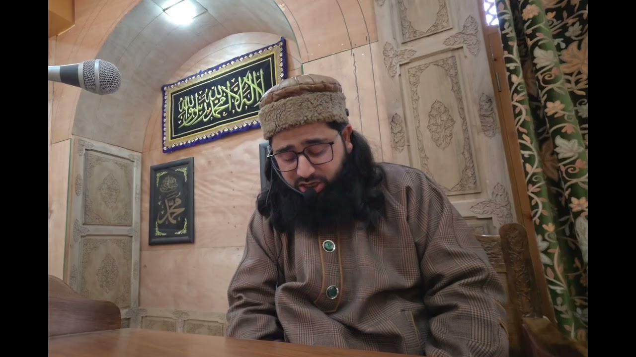 #hearttouchingnaat #viral Ghamkhaar Nabiyasﷺ Zuv Legen Meon Qurbaanatay lyrics:- @tahaqadri5937