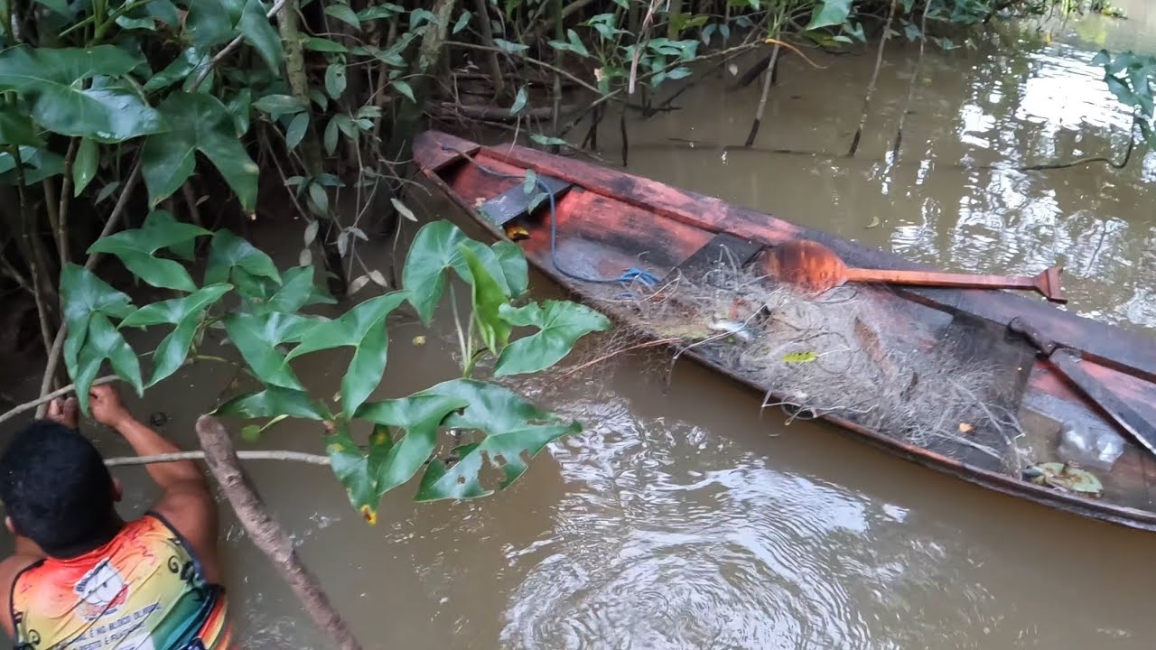 Aventura com muita chuva, caçada e pescaria, vejam! 