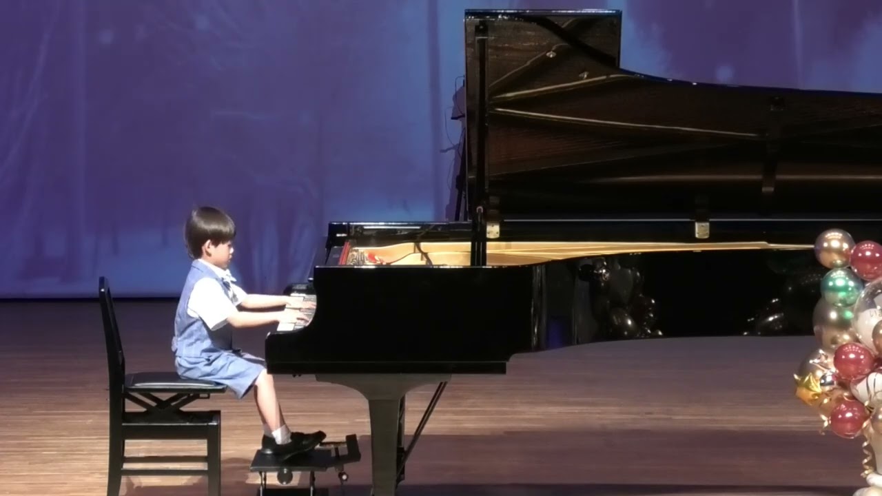 【5歳】　ショパン「子犬のワルツ」　Chopin/Minute Waltz