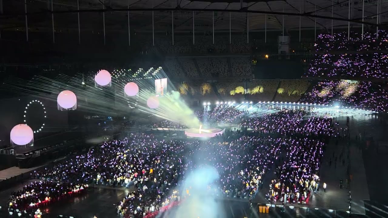 MAYDAY #5525 LIVE TOUR in Malaysia 五月天#5525 《回到那一天》巡回演唱会 - 突然好想你 