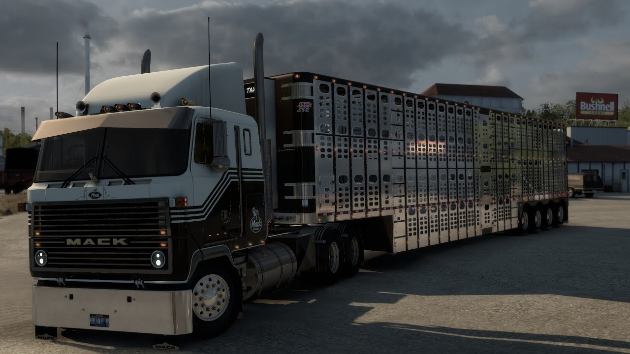 American Truck Simulator 2023 1.47 Montana Mack MH613  5.0  Modded /Wilson Silverstar  Livestock