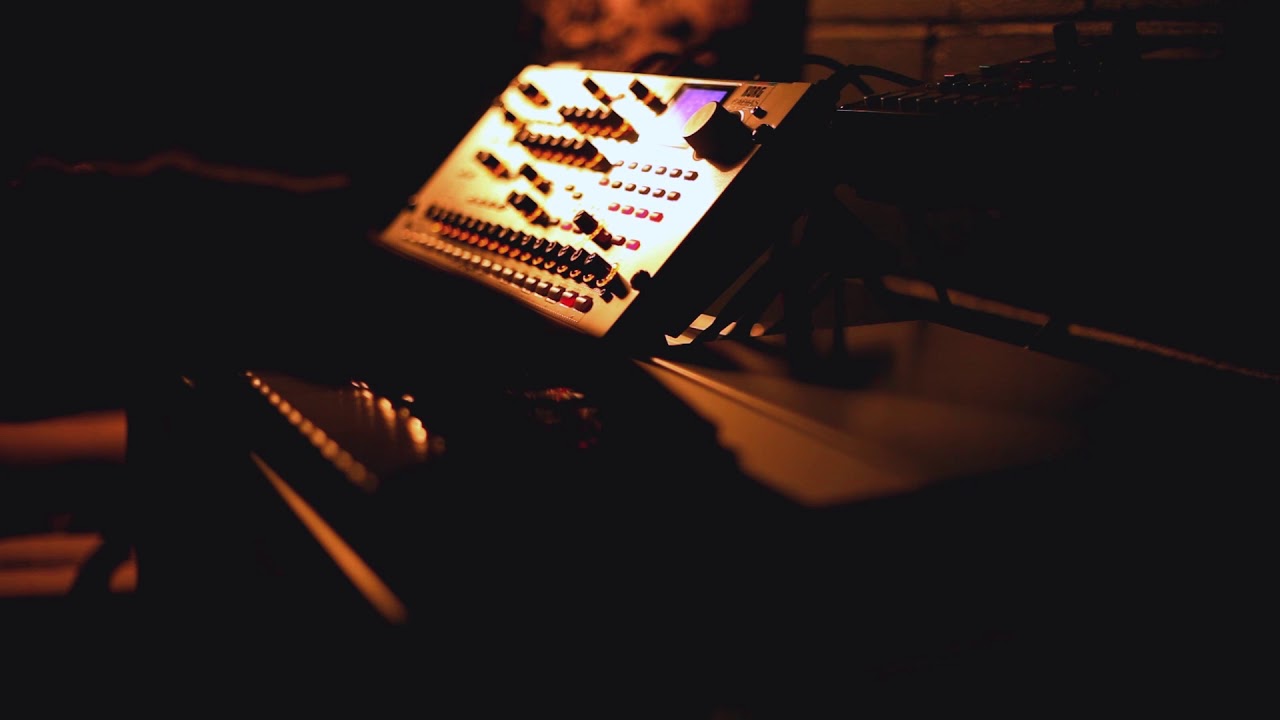 MIDERA | Snowdrifts (Track 12 of Nosutarujia)