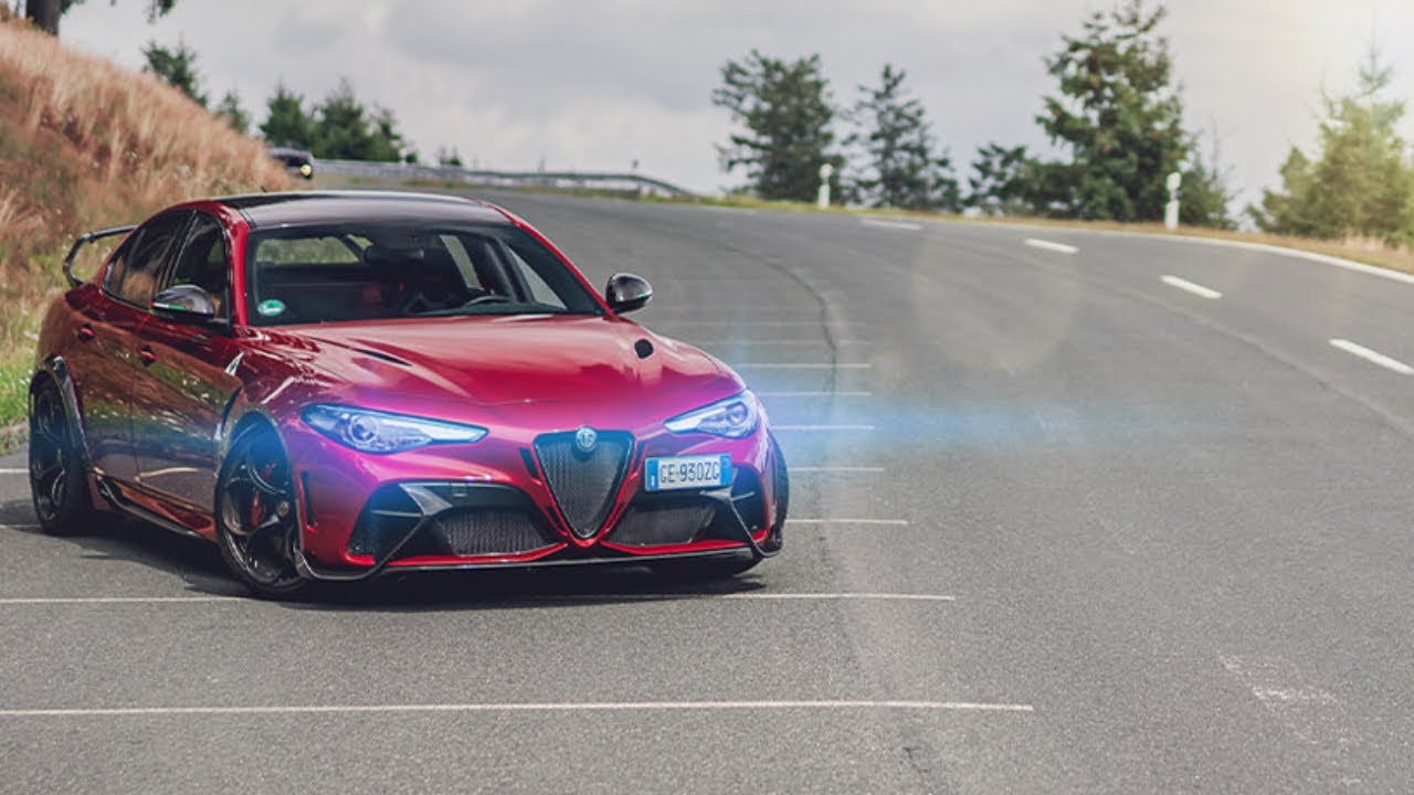Alfa Romeo: Cuore Sportivo, Emozione Pura