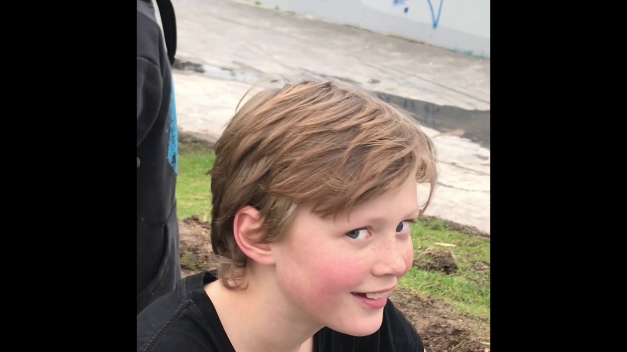 Insane tricks at the skate park