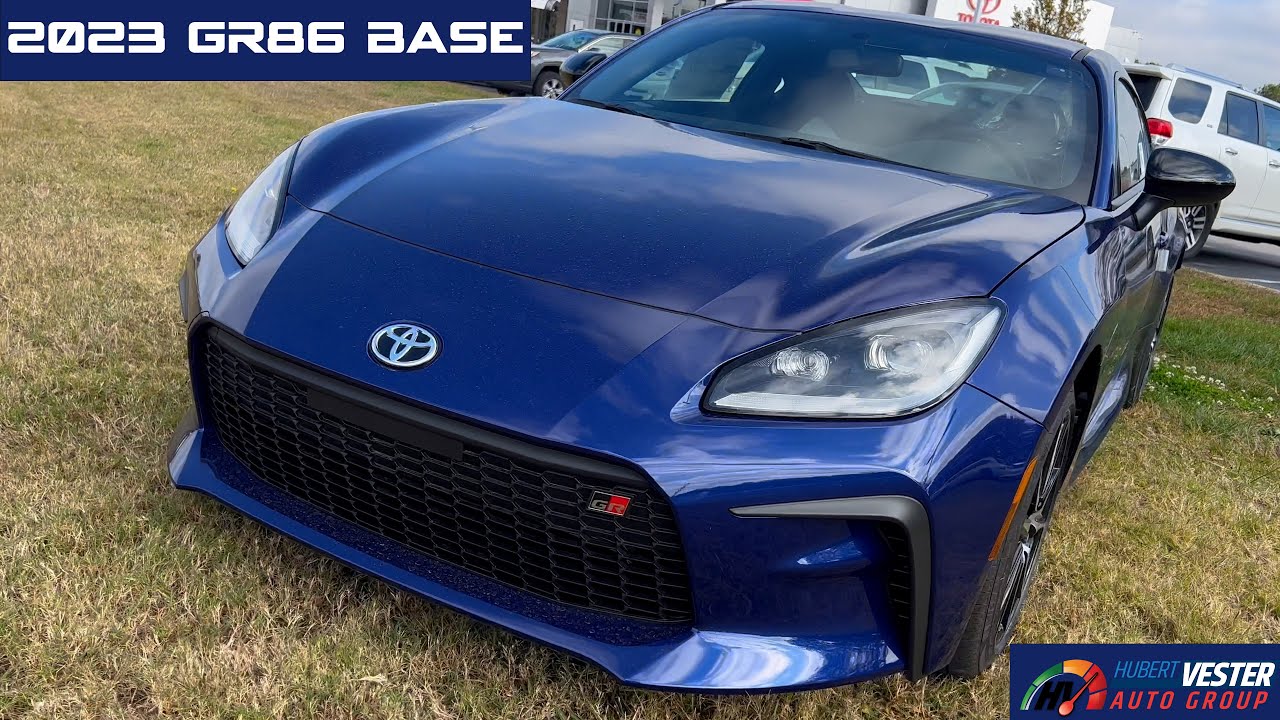 2023 GR86 Base in Trueno Blue! Quick Walk-Through