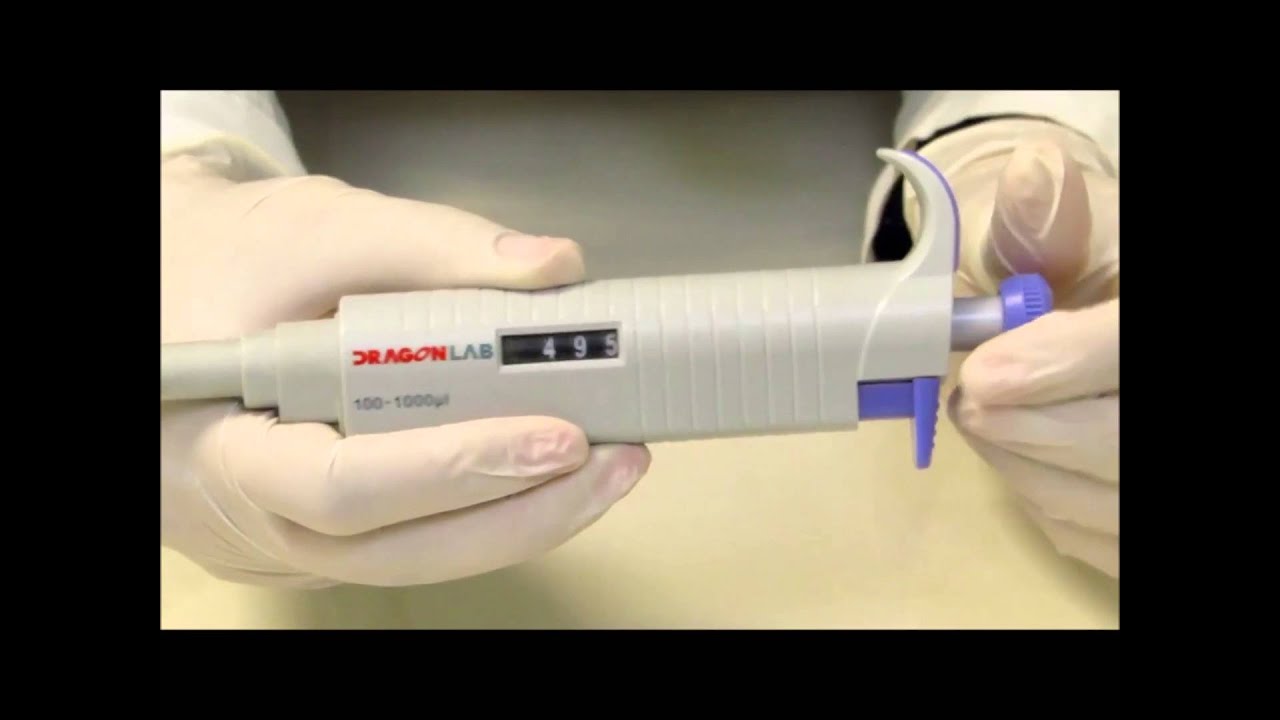 Cómo utilizar una micropipeta