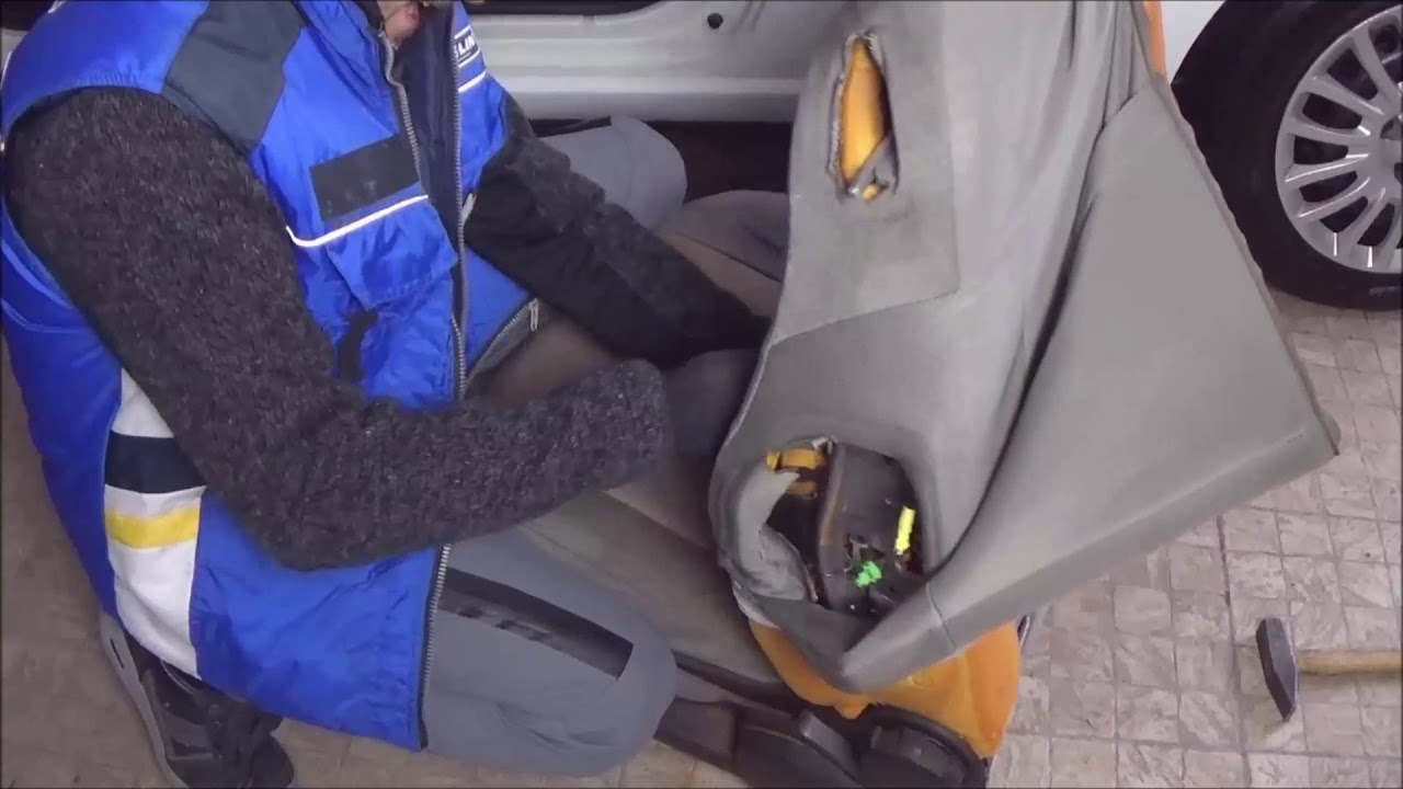 Seconda parte-smontaggio sedile - Fiat Grande Punto
