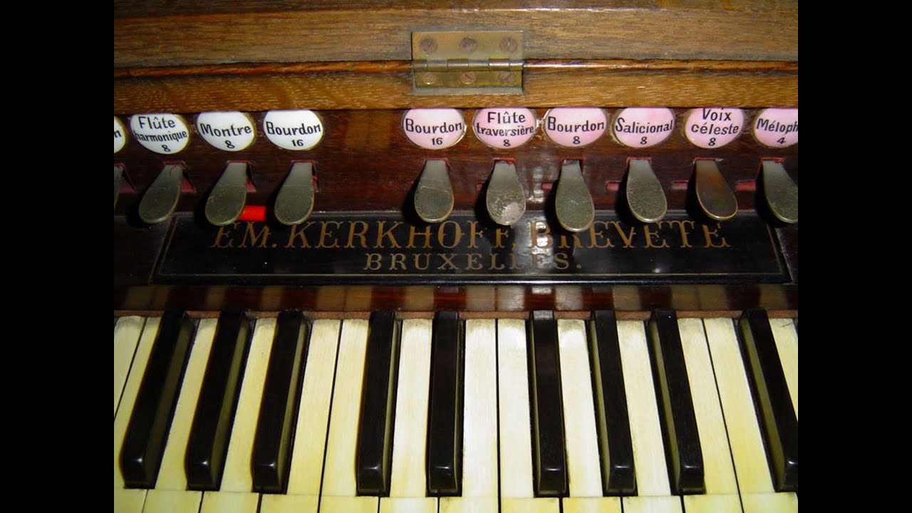 Mod&eacute;r&eacute; by Louis Marie Andlauer