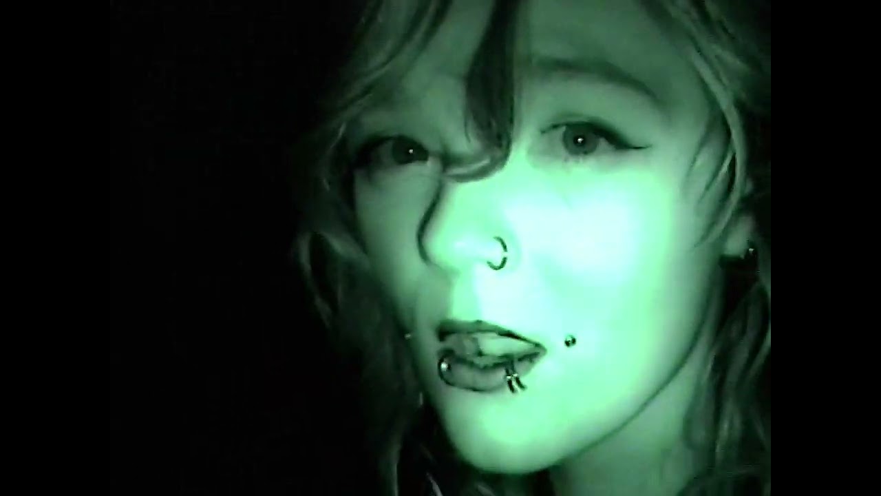 8ngelonline - amnesia (official mv) 🎥: ggggoldbloom