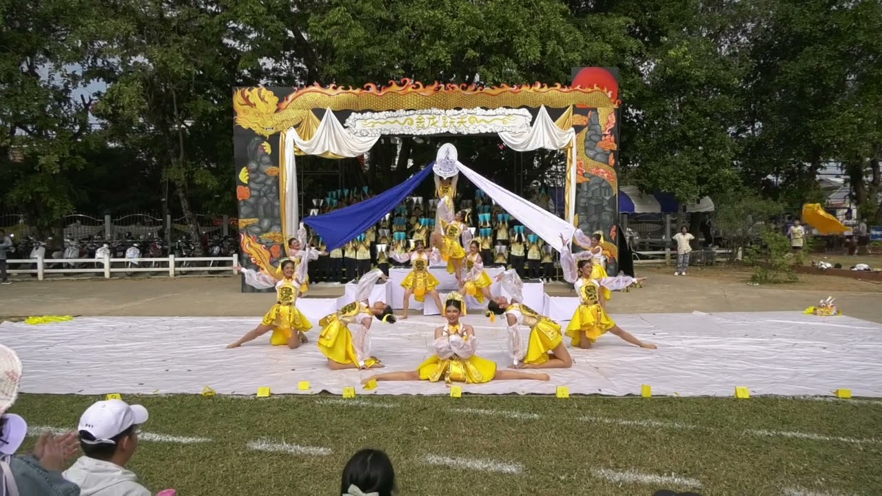 การแสดงผู้นำเชียร์และแสตนเชียร์ (คณะสีเหลือง) โรงเรียนสามัคคีวิทยาคม | 