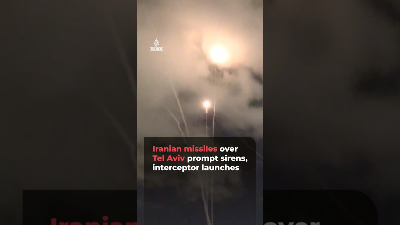 Iranian missiles over Tel Aviv prompt sirens, interceptor launches | AJ #shorts