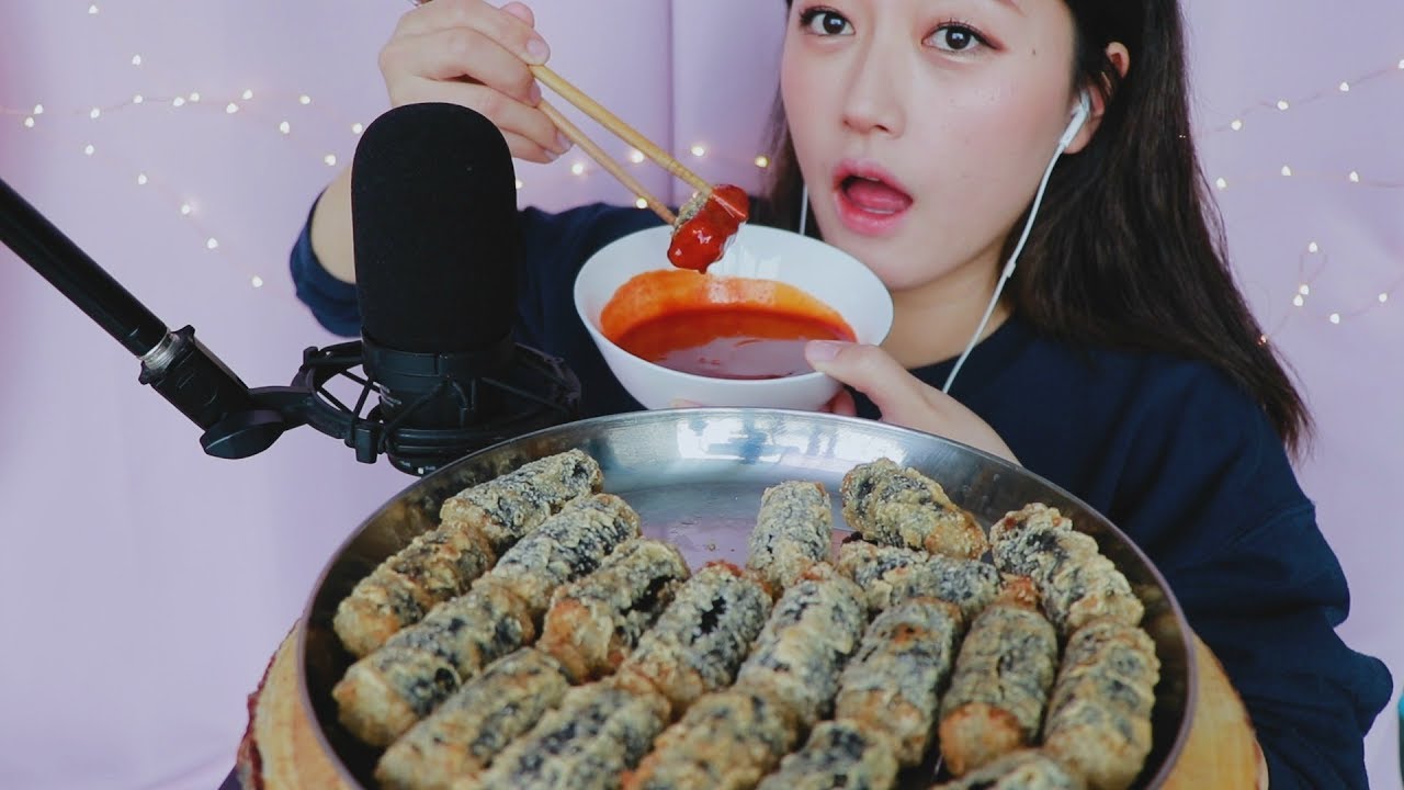 (ASMR 🌛) 김말이 DEEP FRIED SEAWEED ROLLS (KIMARI) in DDUKBOKKI SAUCE