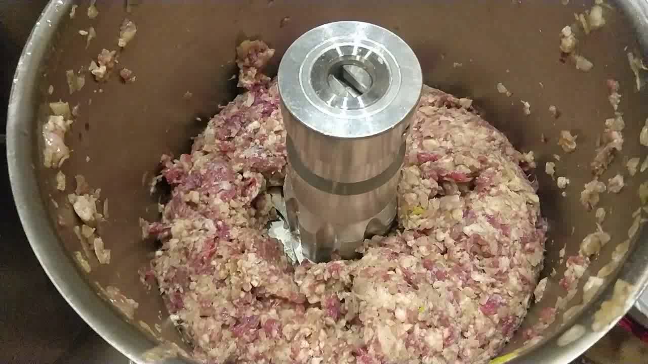 Первая проба куттера. Манты.