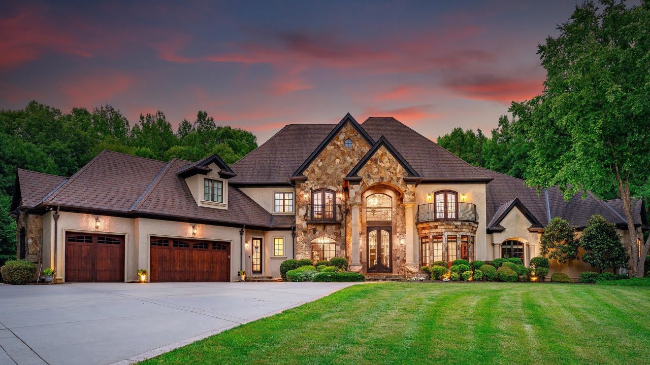 $3.5M Luxurious and Tranquil Lake Norman Estate | Charlotte NC Real Estate