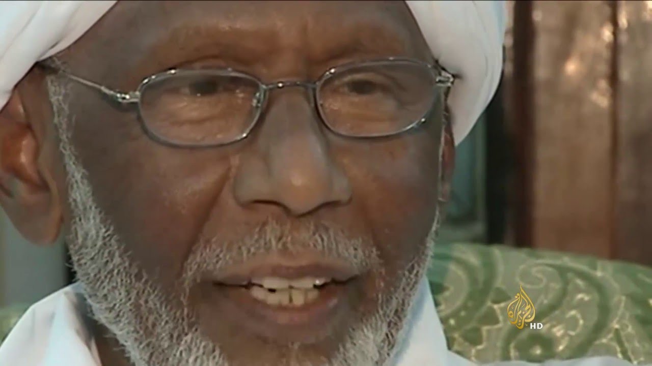 وفاة المفكر والسياسي السوداني حسن الترابي