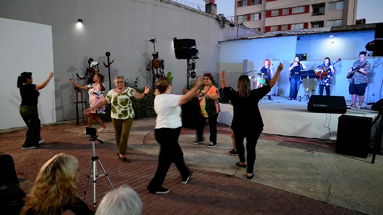 Talentos locales protagonizaron una nueva edición del Patio de los Artistas en el MUMA
