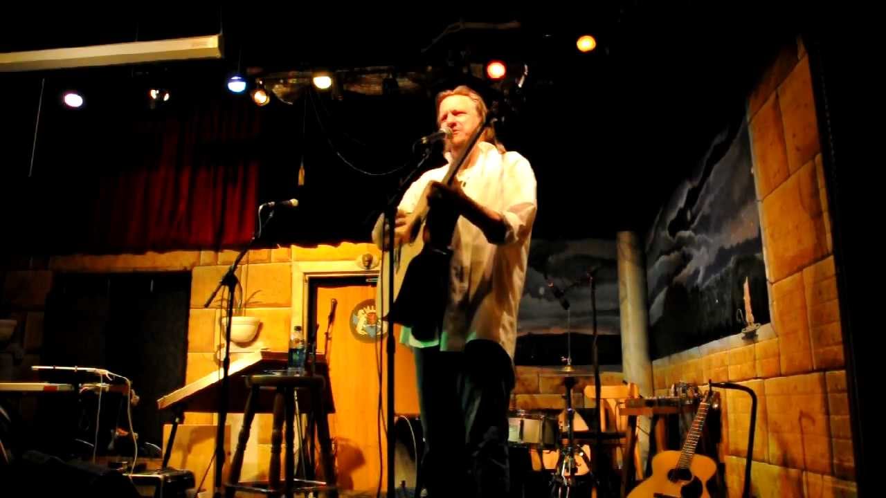 Ellis Paul - Kick Out The Lights