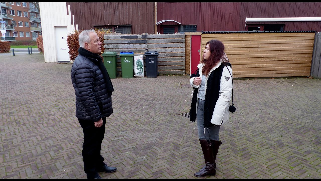 Botlek TV - Hoogvliet van dorp tot satelliet (11) Wijk Meeuwenplaat: bouw,  afbraak en  heropbouw
