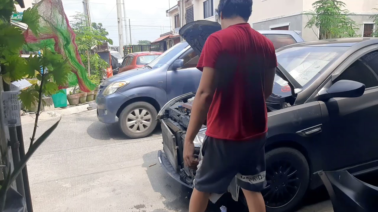 How to removed radiator and fan motor of Hyundai Accent