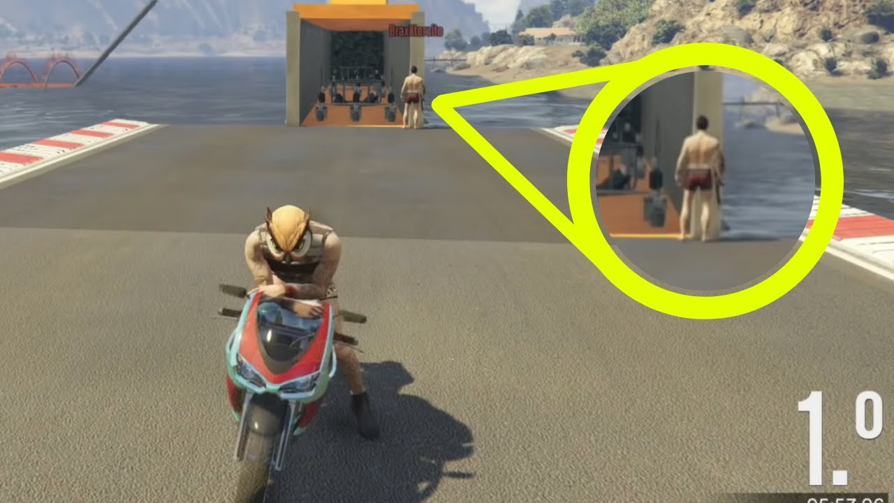 SE PIENSA QUE NO HE PASADO Y ME ESPERA PARA MATARME JAJAJA!! PARKOUR GTA V