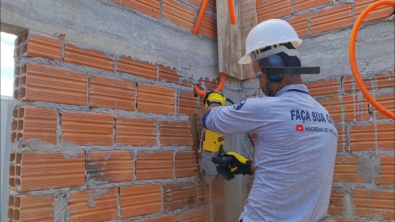 ESTA É A MELHOR MANEIRA DO MUNDO DE CORTAR PAREDE