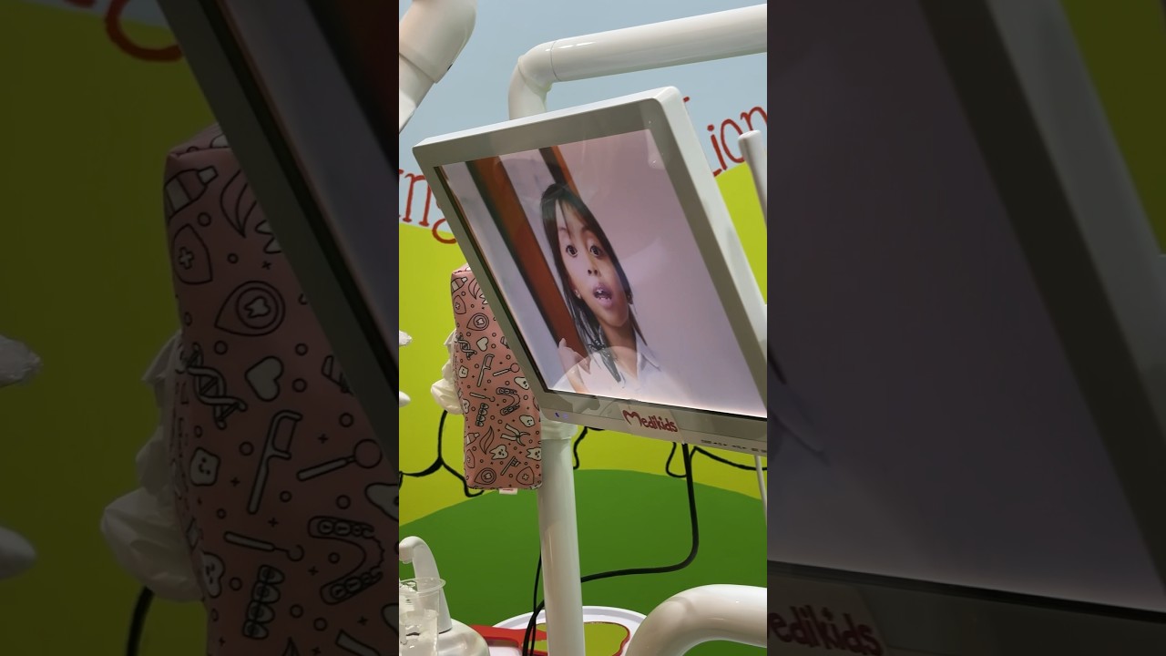CABUT GIGI YANG KE-2 !! NONTON YOUTUBE LEIKA 😍 