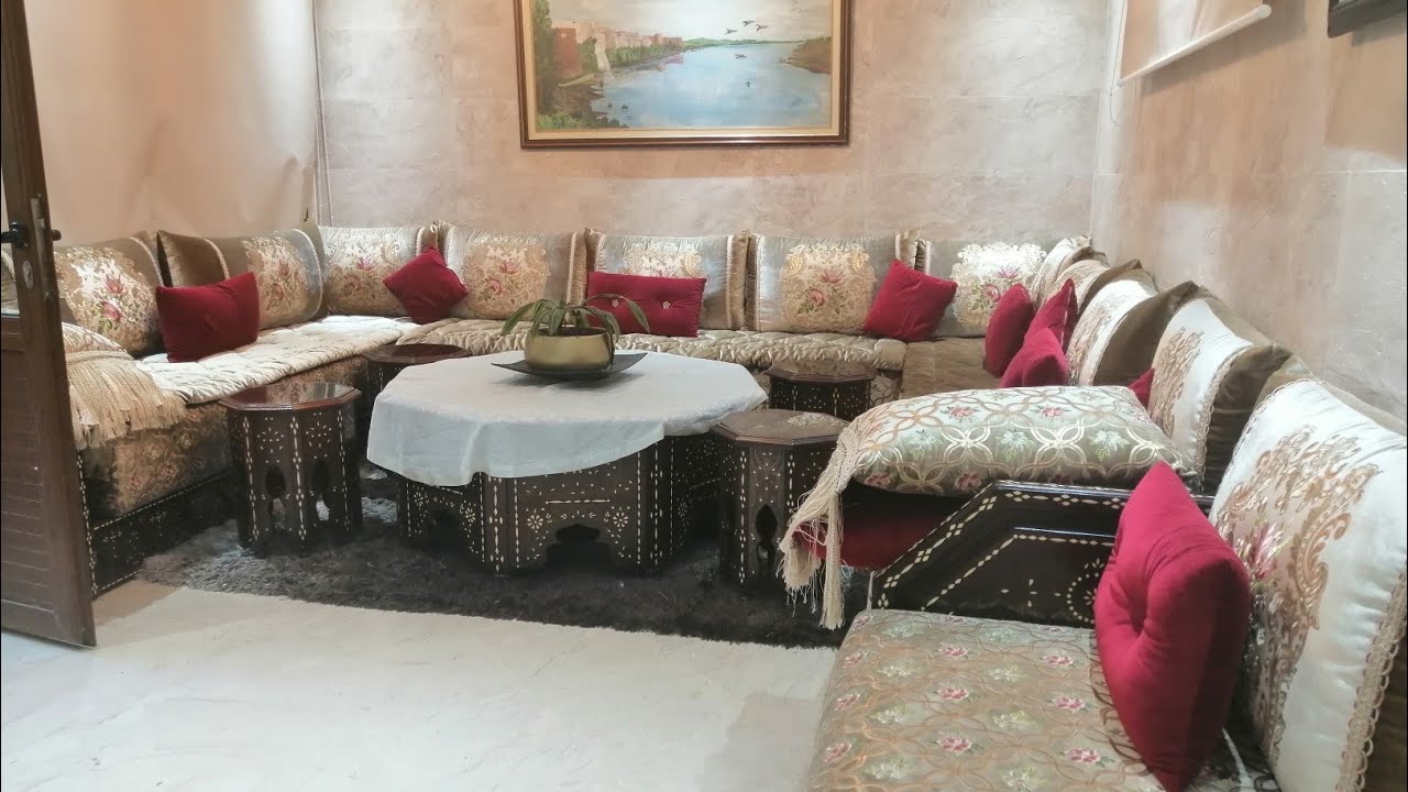 فيلا للكراء بهرهورة🏘️ثلاتة طوابق،في مكان وأثات راقي، بالمسبح،لي ماكرى يتنزه👍❤️