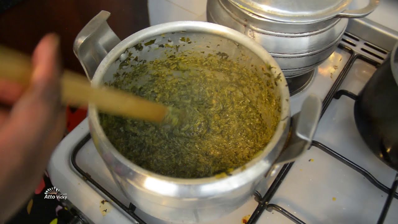 Cooking Acholi traditional dish (Akeyo, Ugandan)