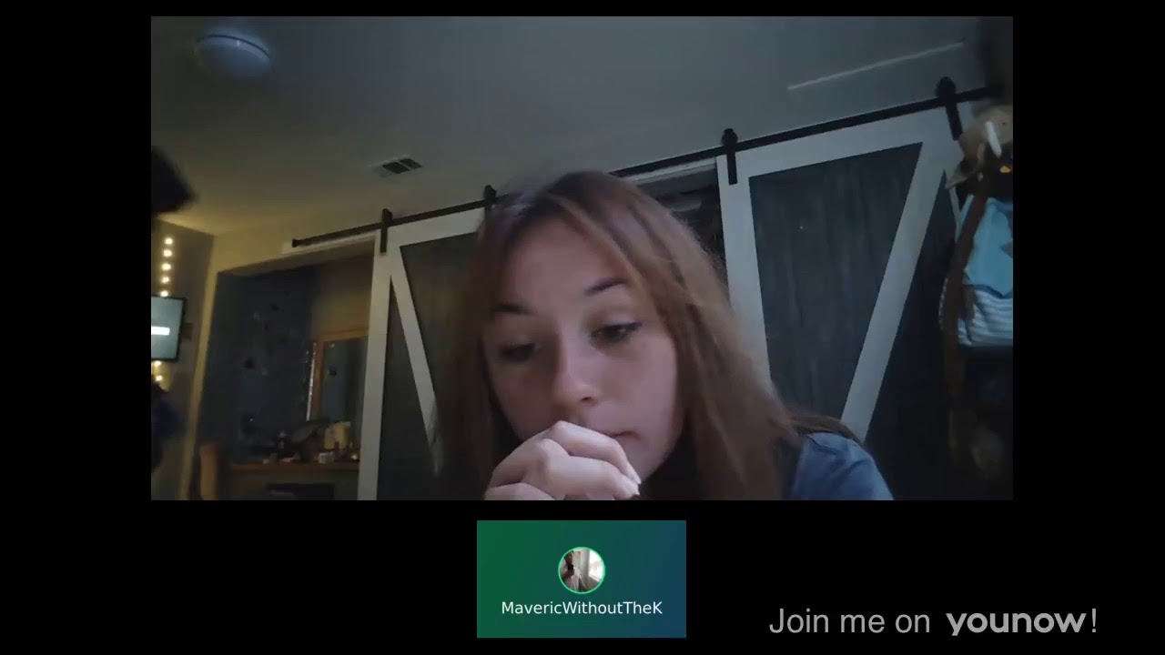I'm LIVE on YouNow