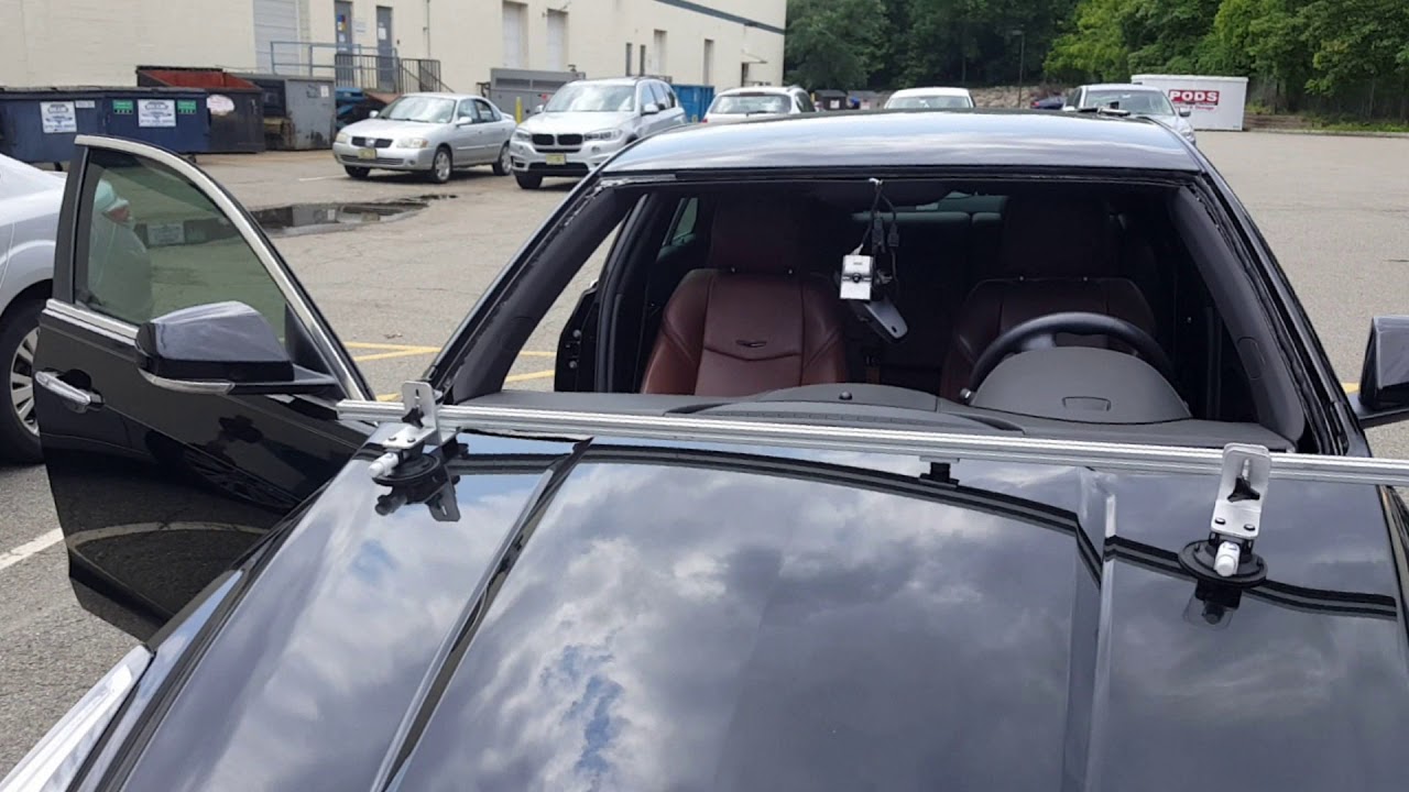 Bad Factory urethane | Cadillac Windshield Replacement | Proset Auto Glass Tool