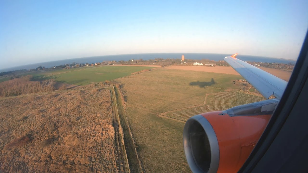Easyjet A320: Beautiful Evening Approach to Sylt Airport!
